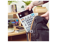 Akai Professional MPC Sample Standalone Sequencer Akai Professional MPC Sample Standalone Sequencer
